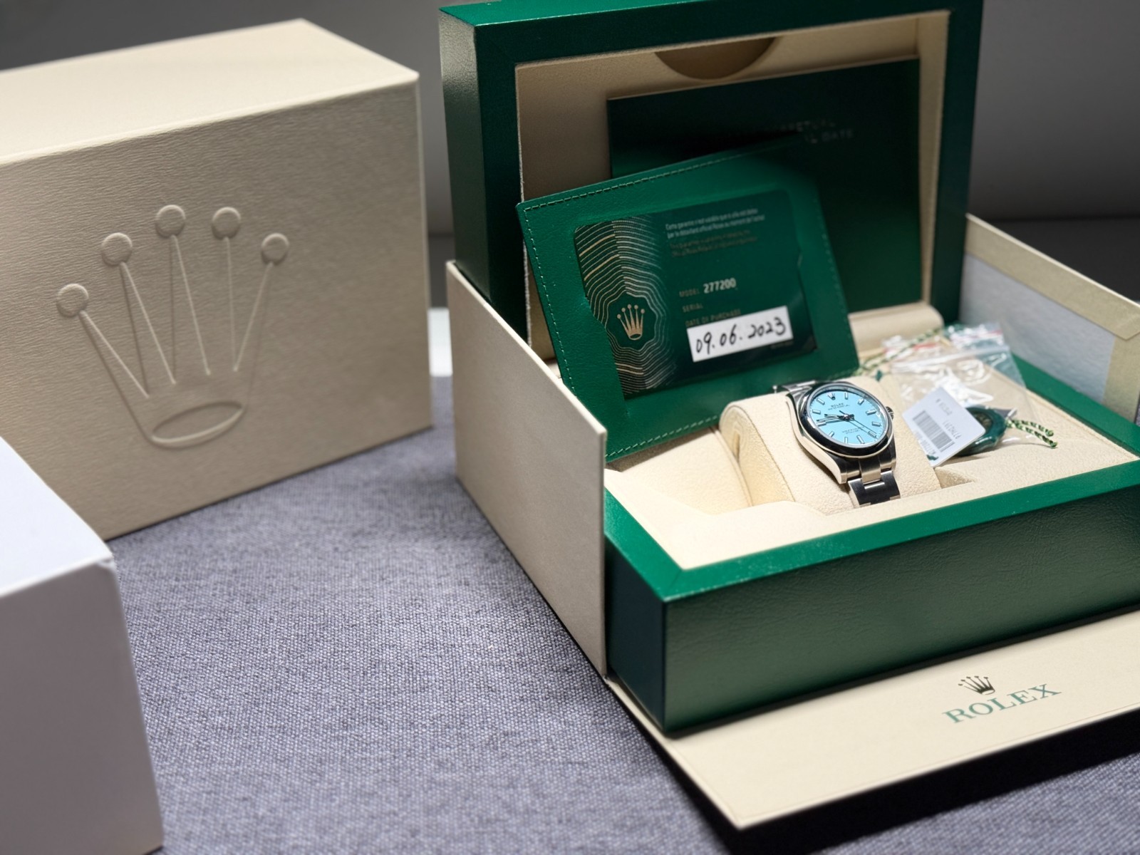 Rolex Oyster Perpetual 31mm Tiffany Dial Ref: 277200 2023