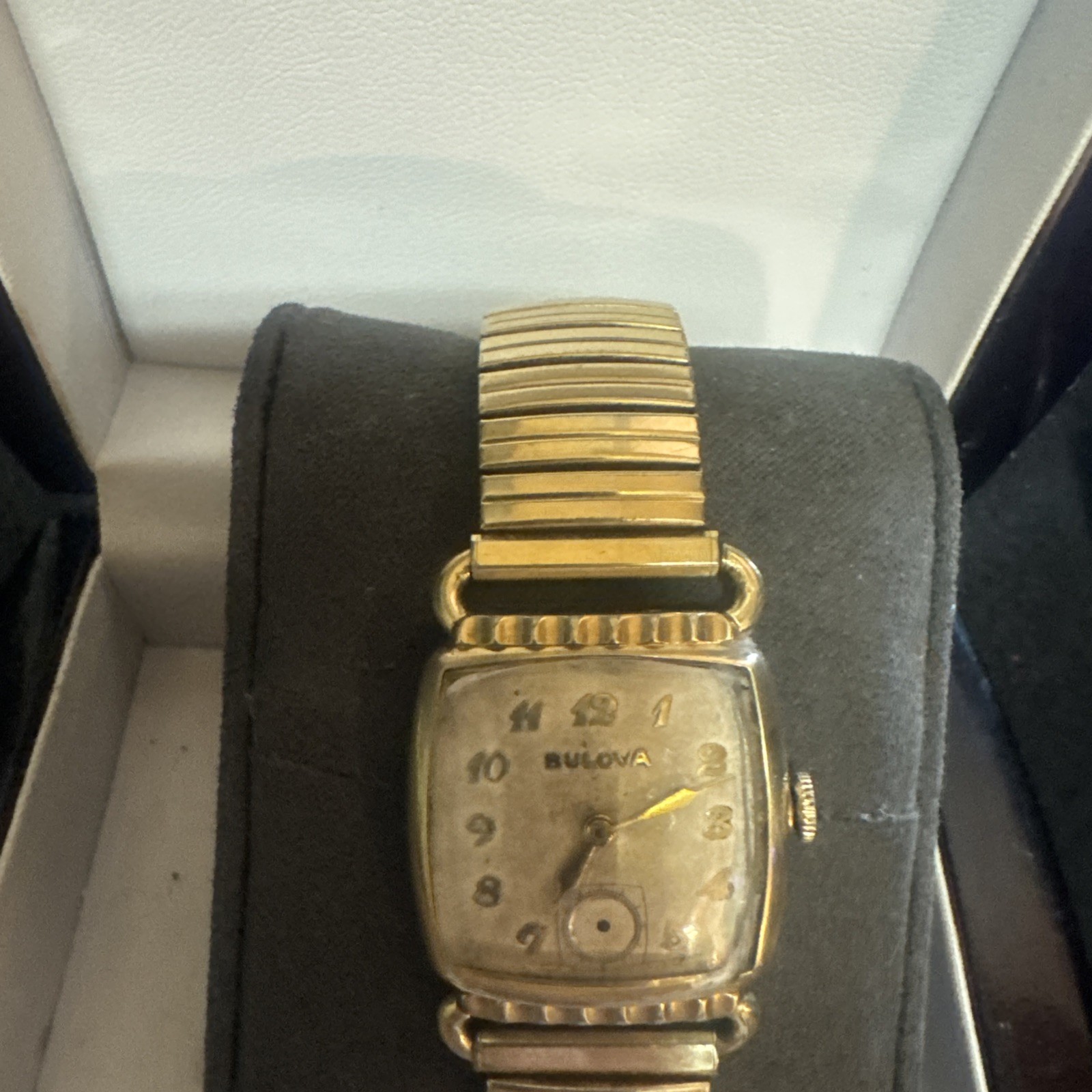 10BC Bulova Director 15 Jewel Men’s Manual Wind Runs 10 K RGP L0 1950