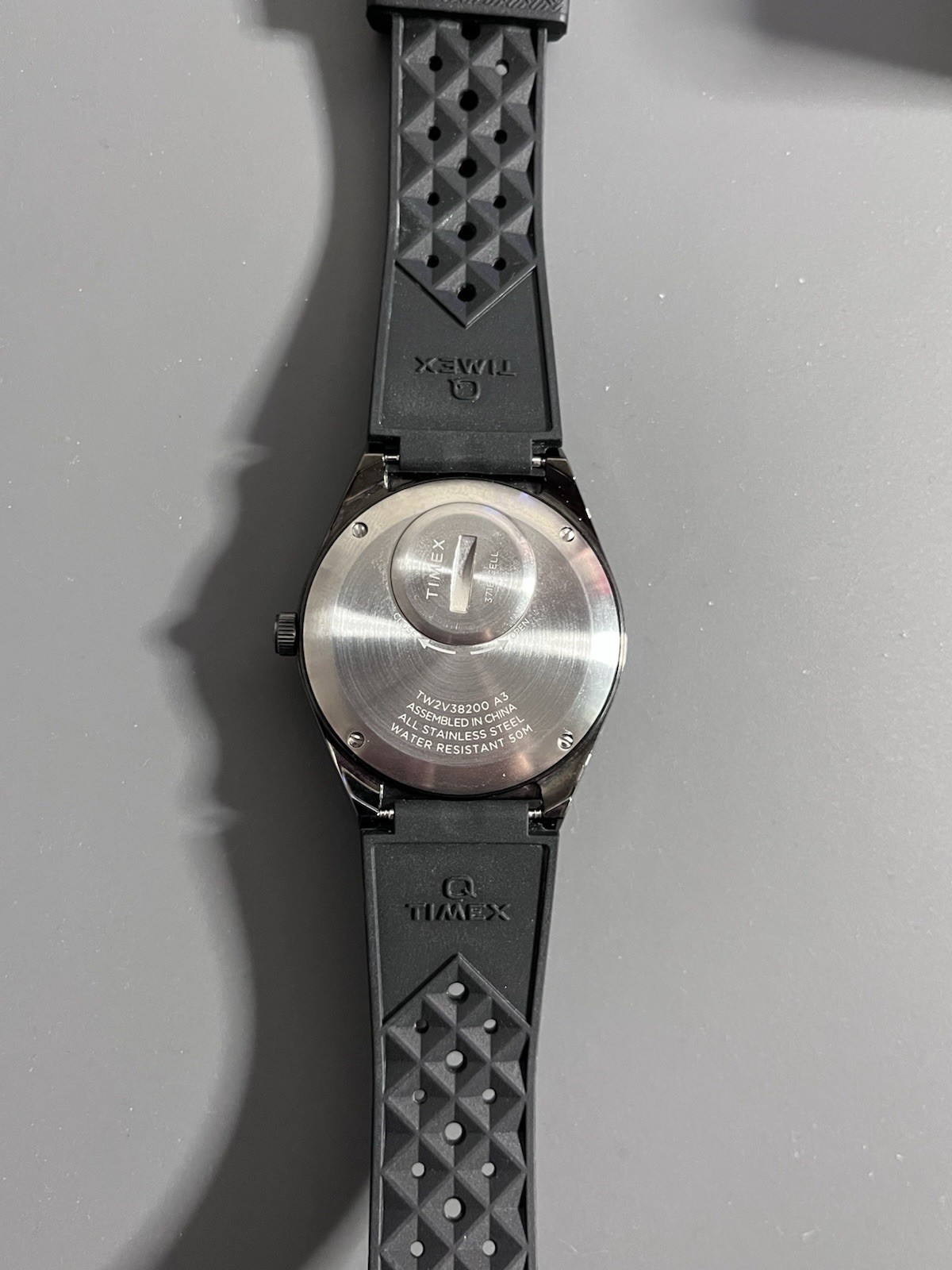 Timex Q GMT Quartz Black Dial 24-Hour Bezel Date 38mm