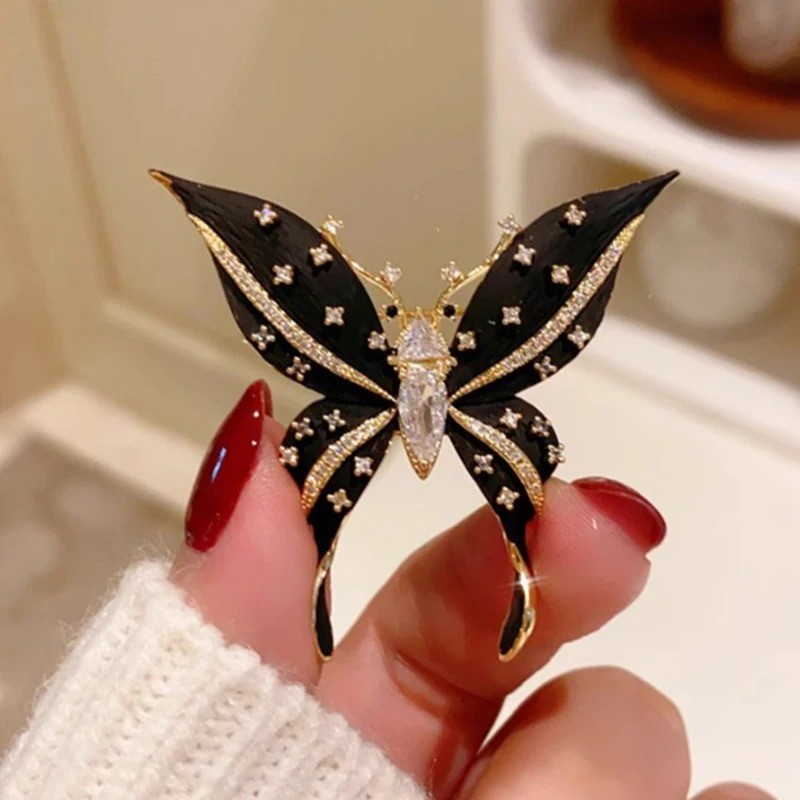 Vintage Black Enamel Butterfly Brooch Gold Tone Crystal Rhinestone Pin