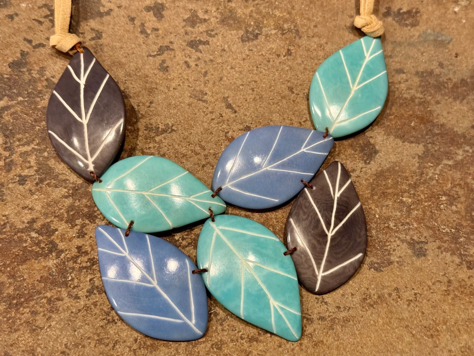 TAGUA NUT “SAMIRA” NECKLACE ORGANIC ARTISAN HANDMADE BOHO STATEMENT JEWELRY NEW