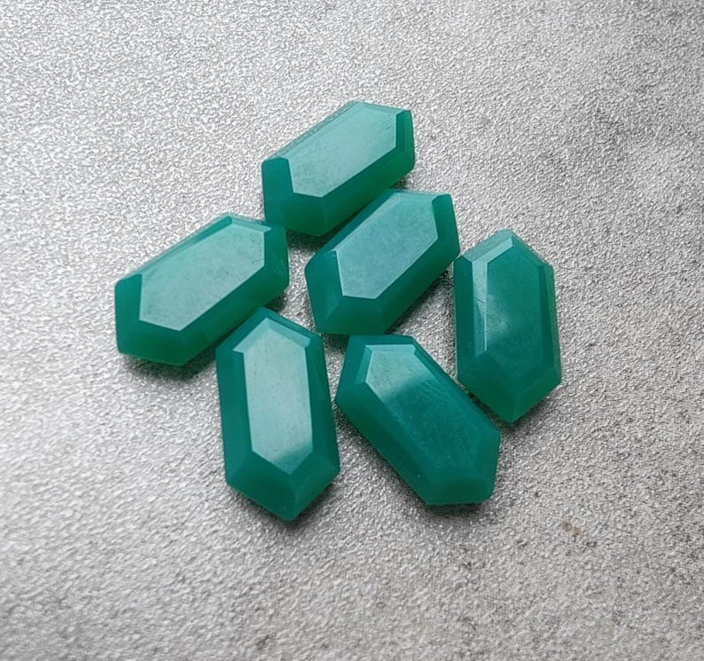 Natural Green Onyx Hexagon Flat Faceted Cut AAA Quality Calibrated Gemstones