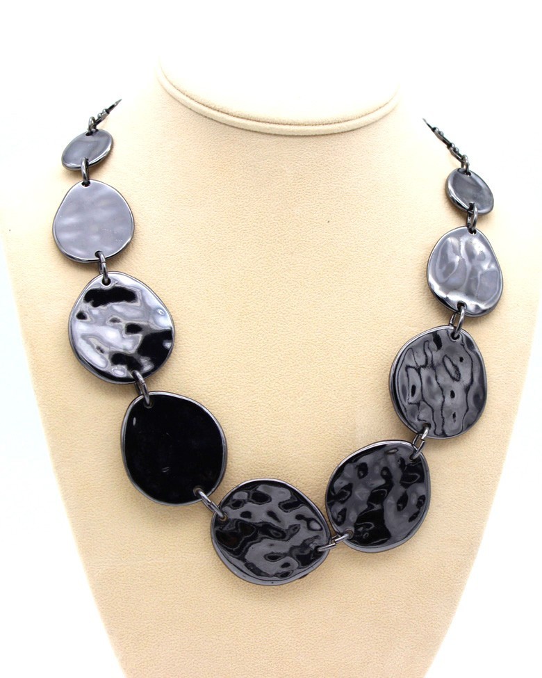 Chico’s Necklace Black Hematite Color Disks Wavy Wet Look