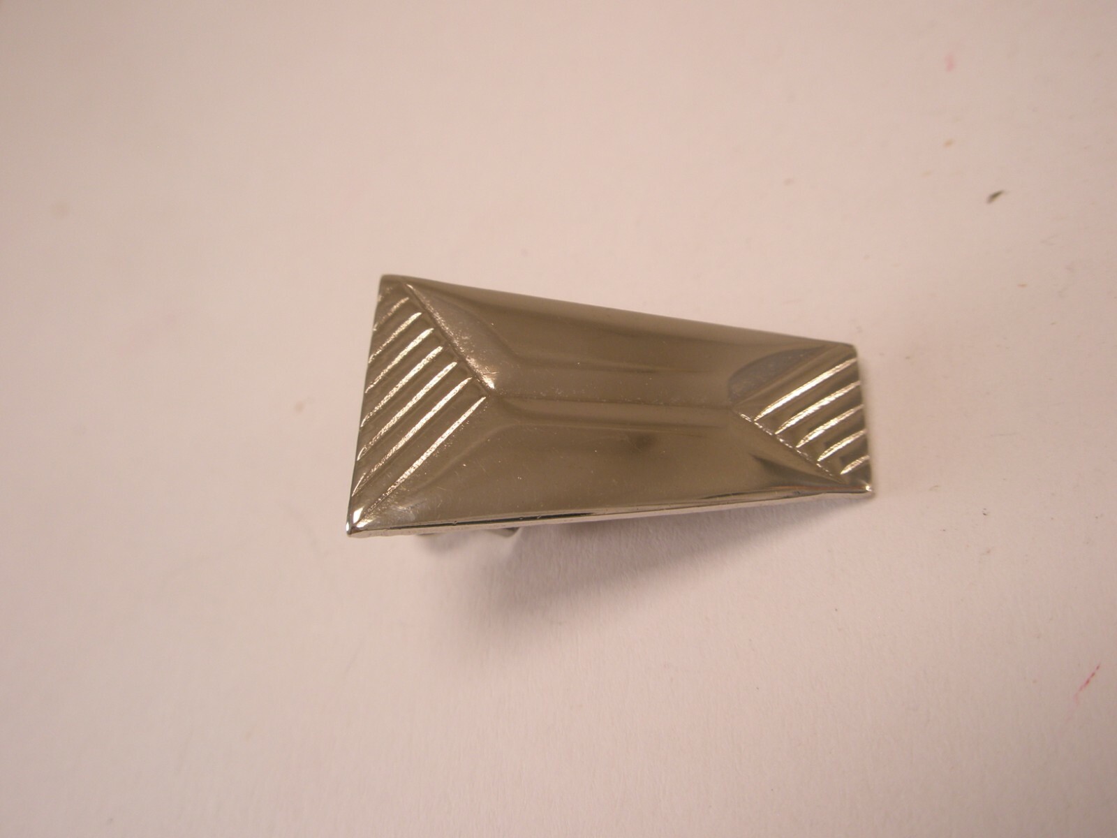 7/8″ Wedge Design Silver Tone Vintage TINY SMALL Tie Bar Clip simple quality
