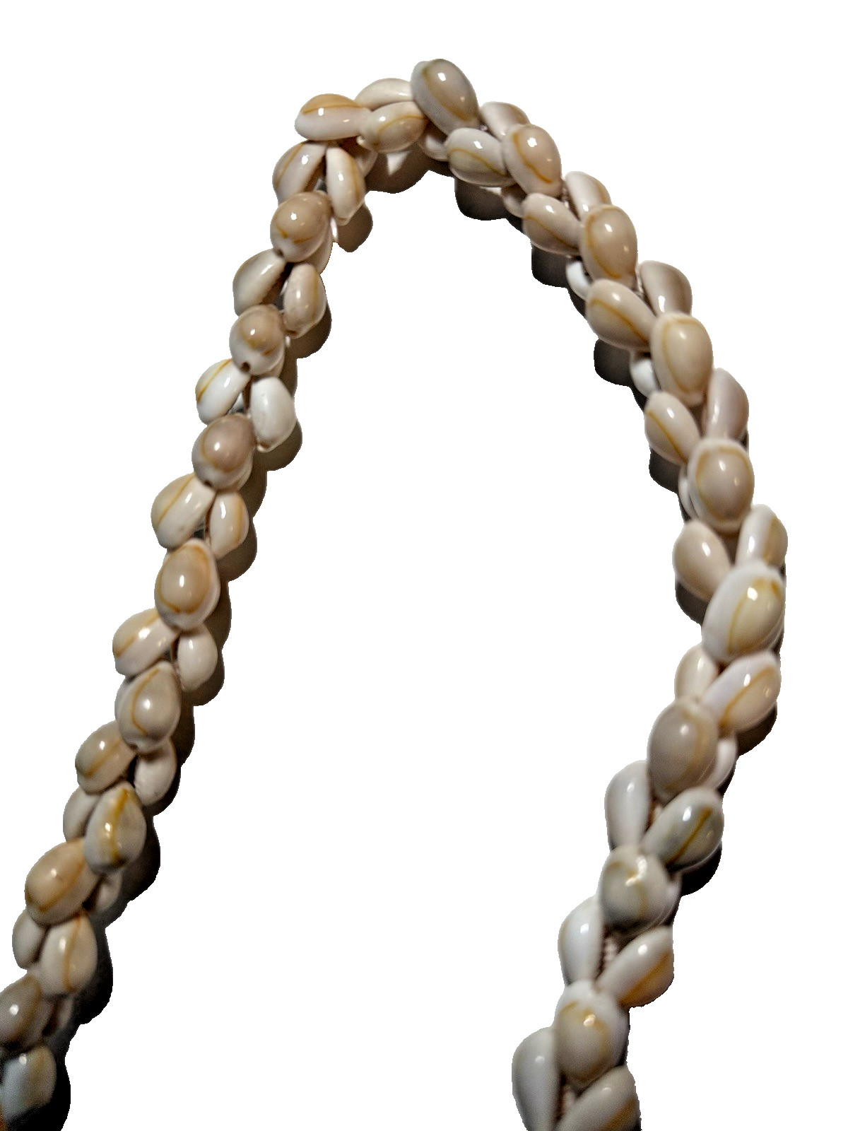 HANDCRAFTED VINTAGE SEASHELLS NECKLACE RARE, 35 in LONG , approx. 3/4-in WIDE