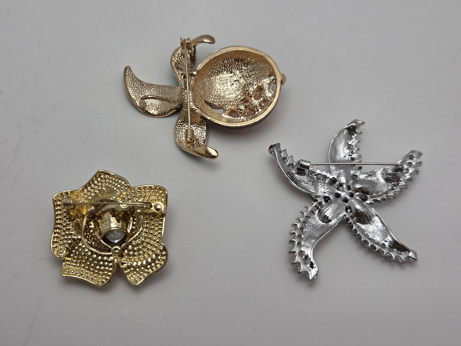 Jewel Tone Brooch & Pendant Set – Purple Fruit, Blue Starfish, Red Rose Trio