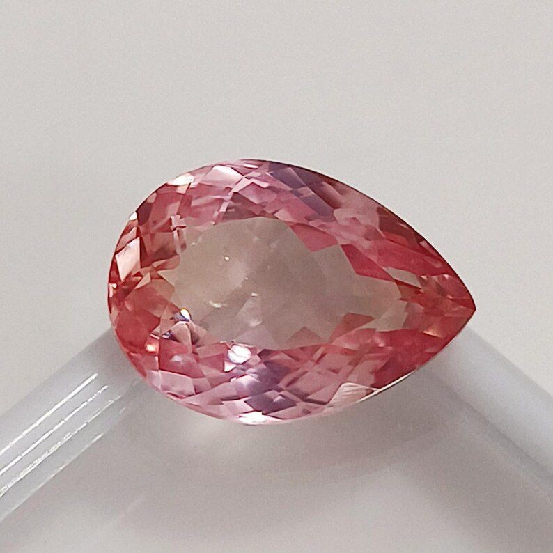 120ct Natural Padparadscha Sapphire Gemstone Pear cut Loose Certified Sapphire