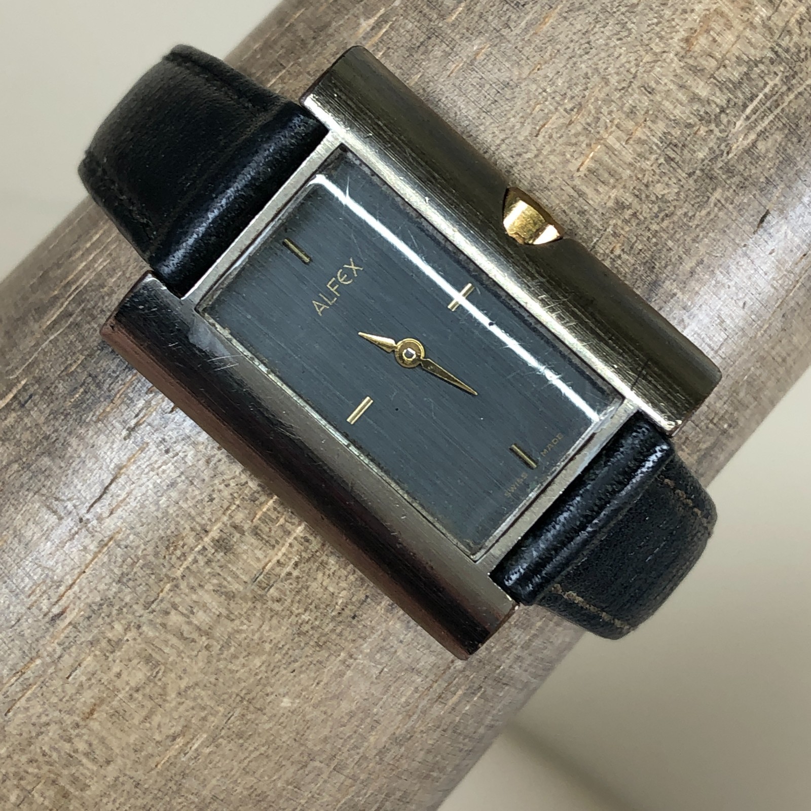 Vtg Alfex Women 5232 Dress Rectangular Leather Quartz Analog 25mm Watch 6 3/4″