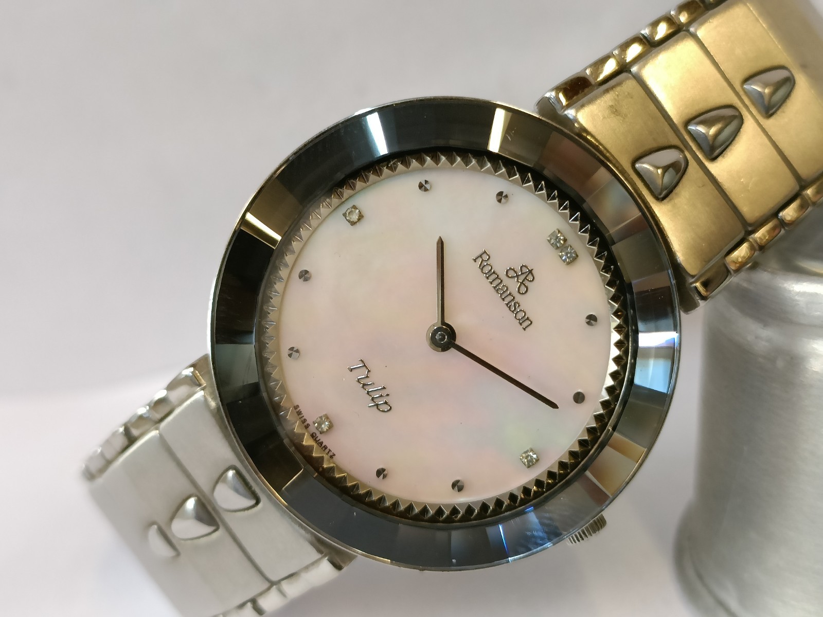 ROMANSON TULIP QUARTZ MOTHER OF PEARL DIAL UNISEX ADULT WORKING CONDITION