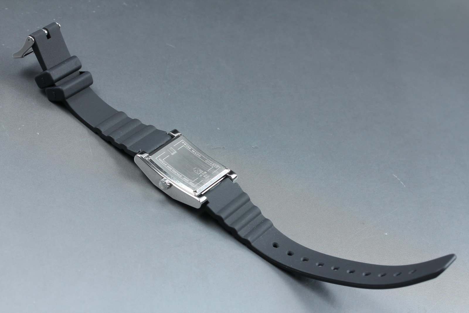 [N MINT] Vintage DUNHILL Facet 8022 Black Silver Tank Square Quartz Men’s Watch