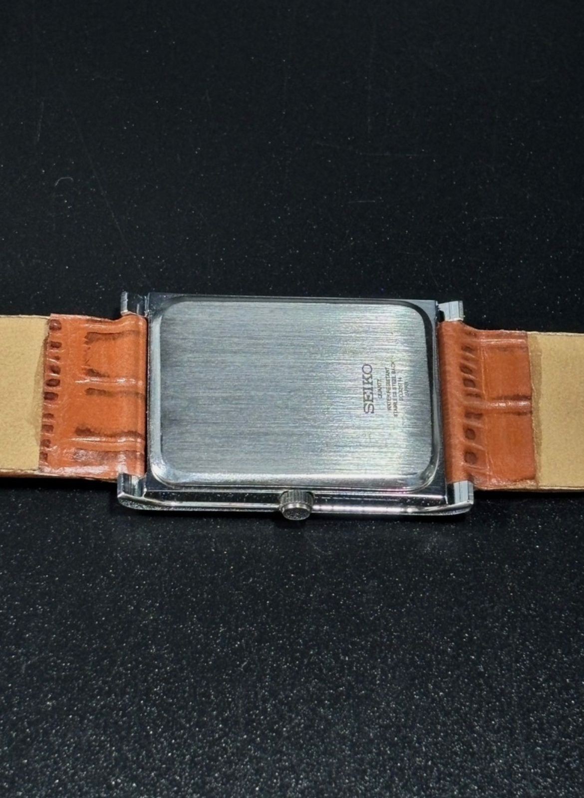 Vintage Rare Seiko Slim Quartz Men’s Wrist Watch With Free DDP Shipping