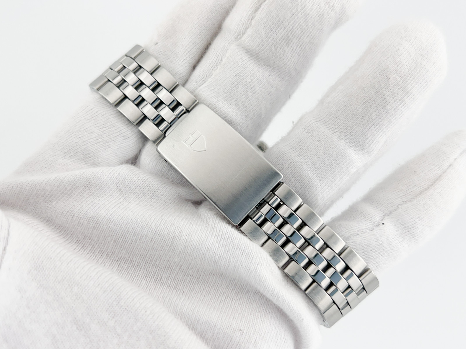 Tudor Oyster Prince Date Day 36mm silver sunburst dial ref. 94614 from 1988