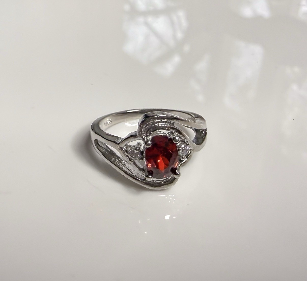 925 Silver Plated Ring Size 6 Simulated Ruby & Diamond Cocktail Costume