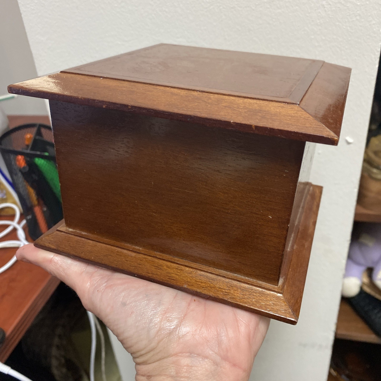 Wooden Jewelry Box 6x6x4″ Hinged Lid Two Levels Mirror Green Velvet Interior