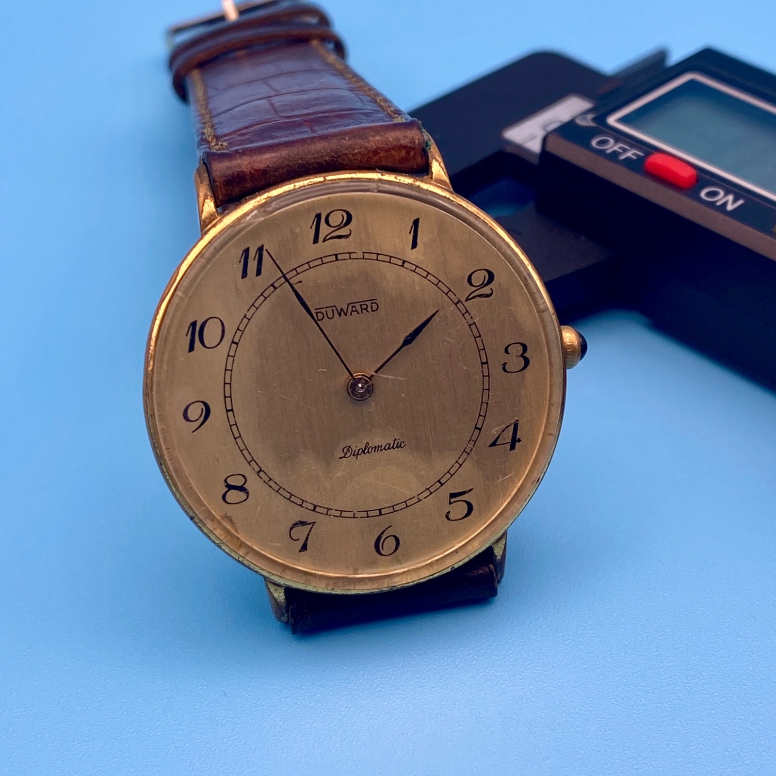 VINTAGE DUWARD DIPLOMATIC MANUAL WIND MEN’S WATCH SWISS GOLD PLATED RARE 1960´s