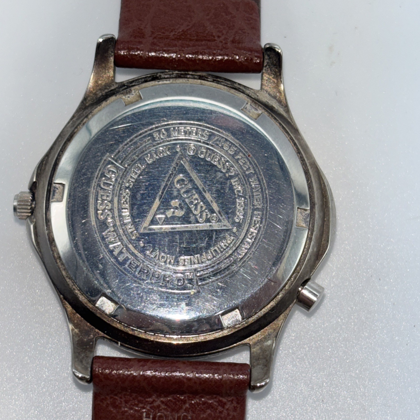 VTG Guess Waterpro Watch Mens 50 Meters 165 Feet Leather Strap Needs Battery DR2