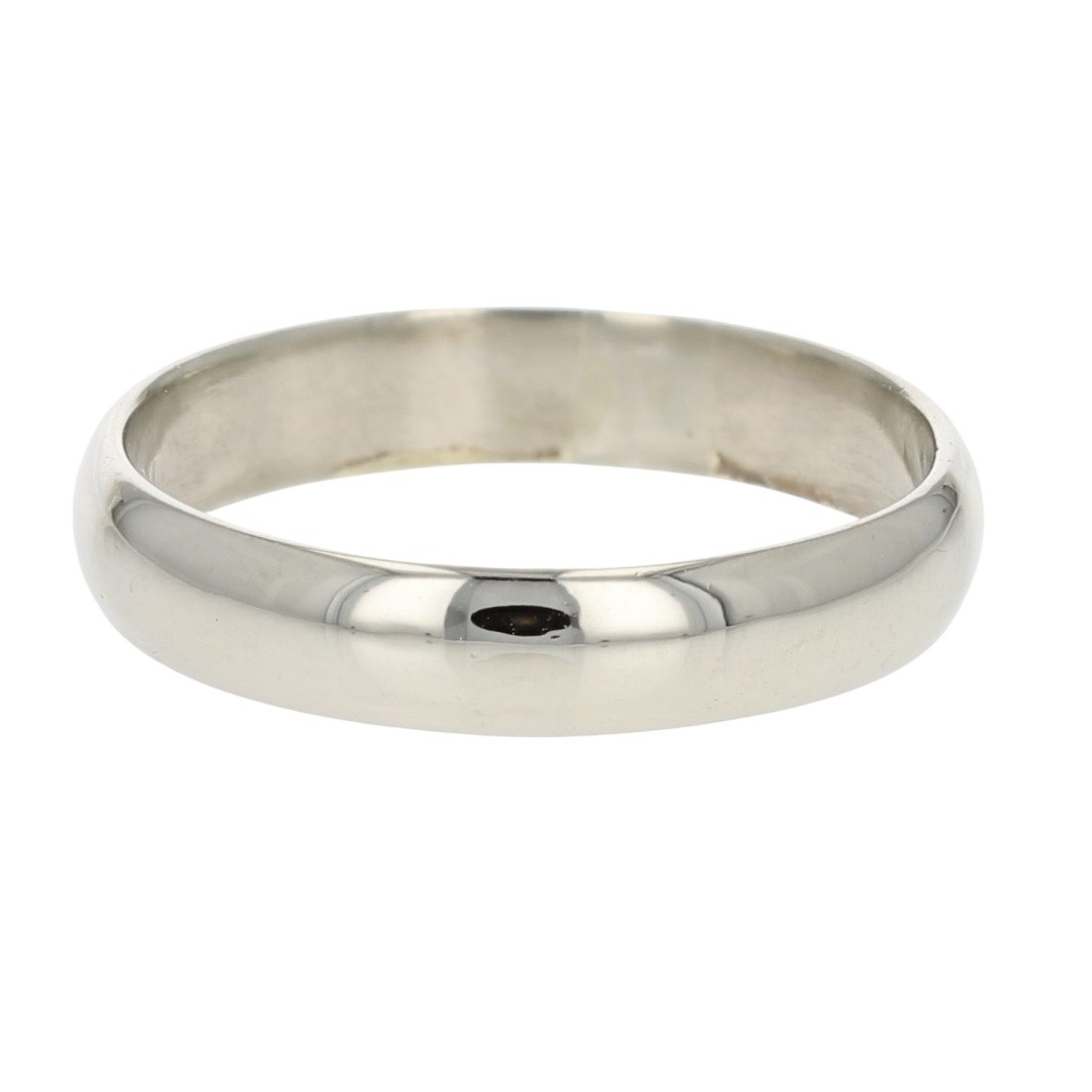 3.9mm Polished Classic Wedding Band Ring 10k White Gold 2.82 Grams Size 7.75