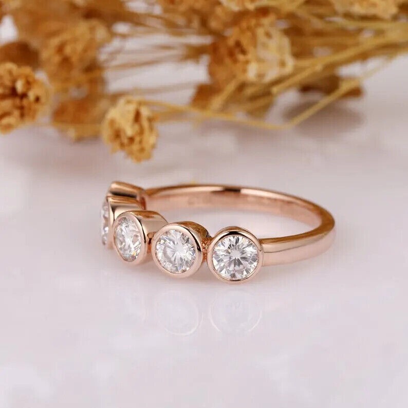 2Ct Round Cut Natural Moissanite Women’s Band Ring 14K Rose Gold Plated Silver