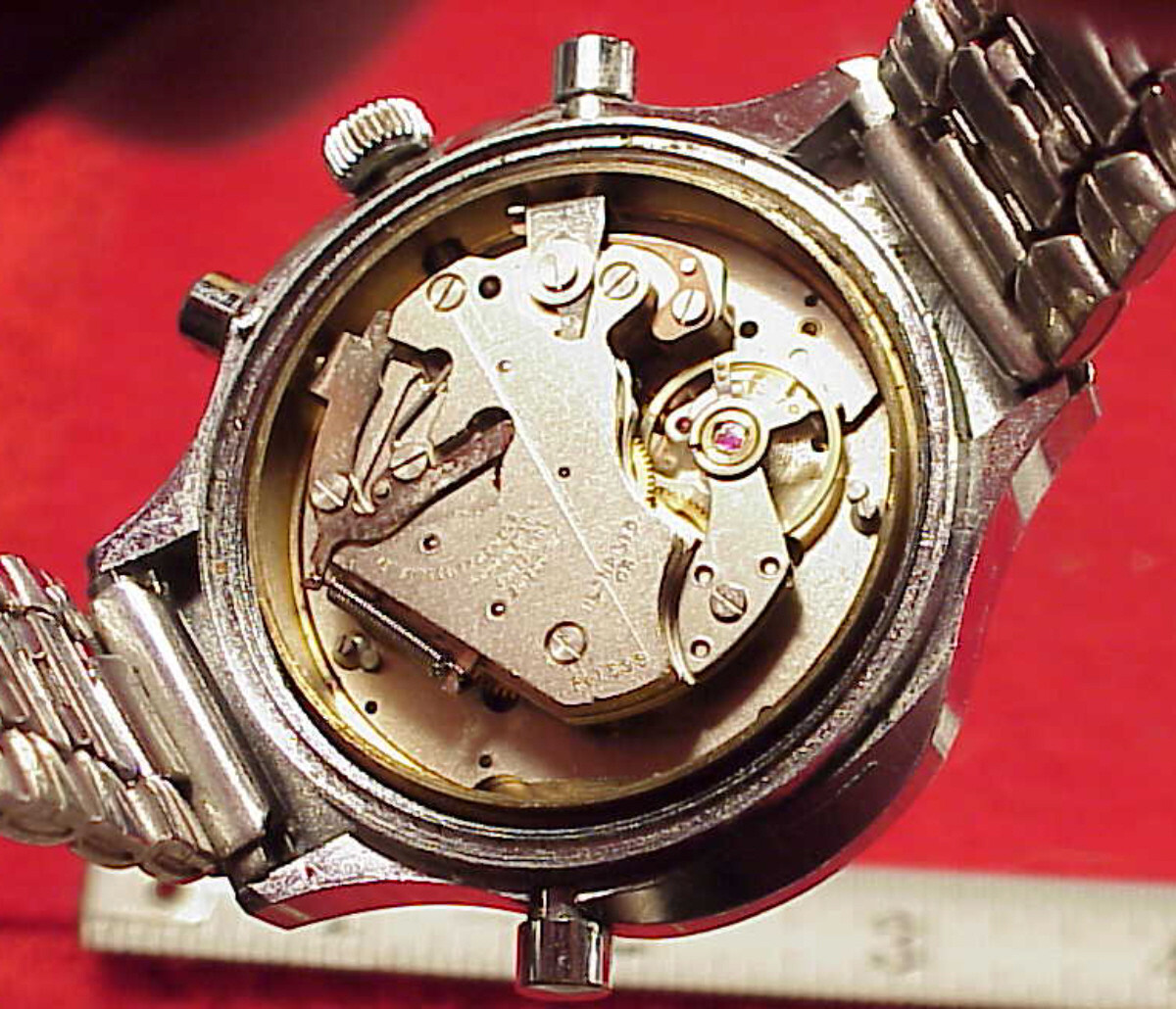 VINTAGE 45MM ILONA CHRONOGRAPH WRISTWATCH 1975 2 SWEEP HANDS MIN HOUR REGISTERS