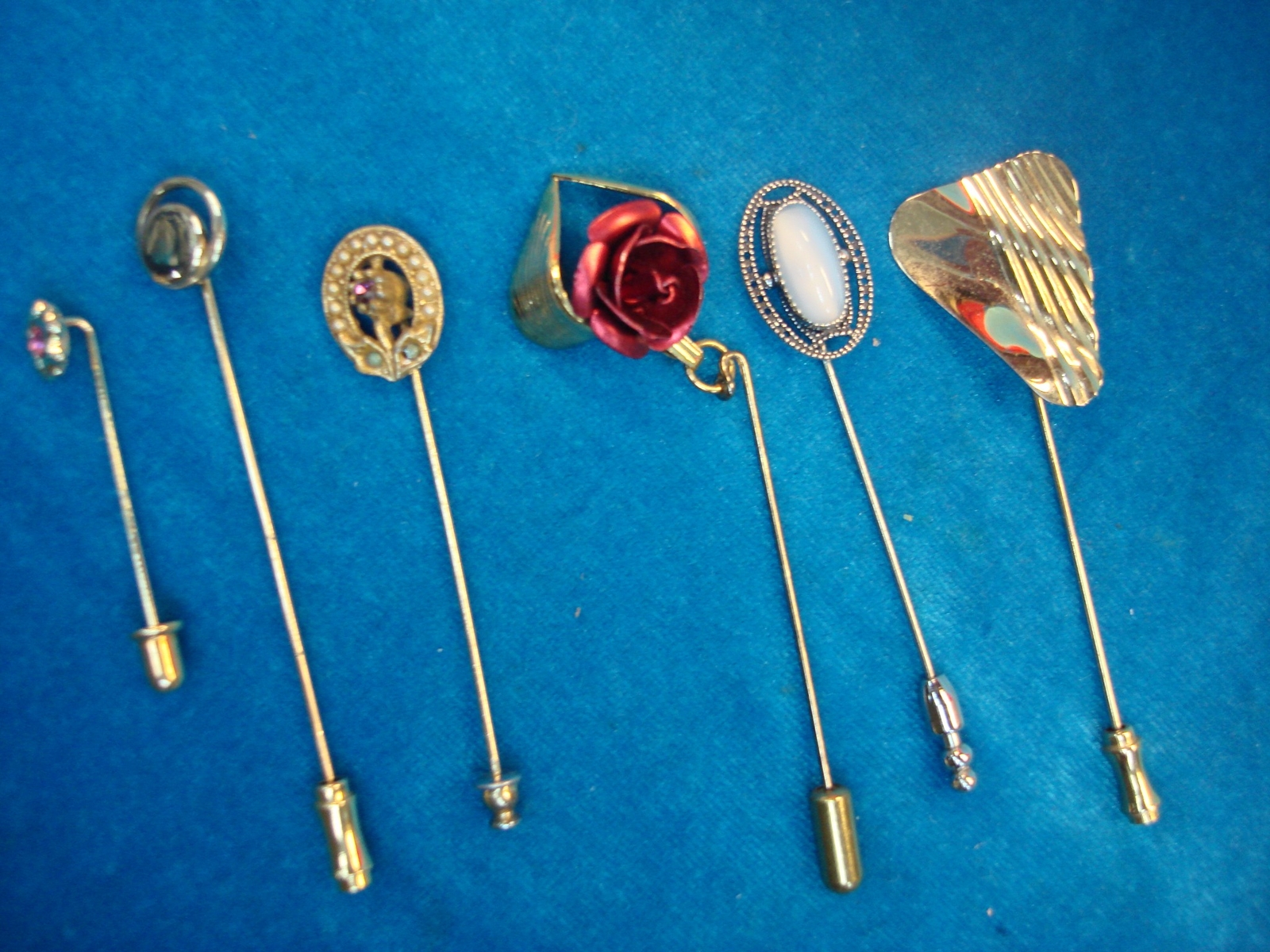 6 DIFF. VINTAGE STICK PINS – PRETTY!