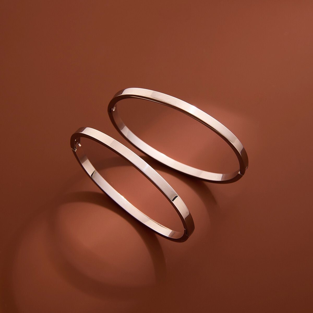 Classic 4mm Woman 18k Gold Plated Stainless Steel Polish Bracelet Bangle Cuff