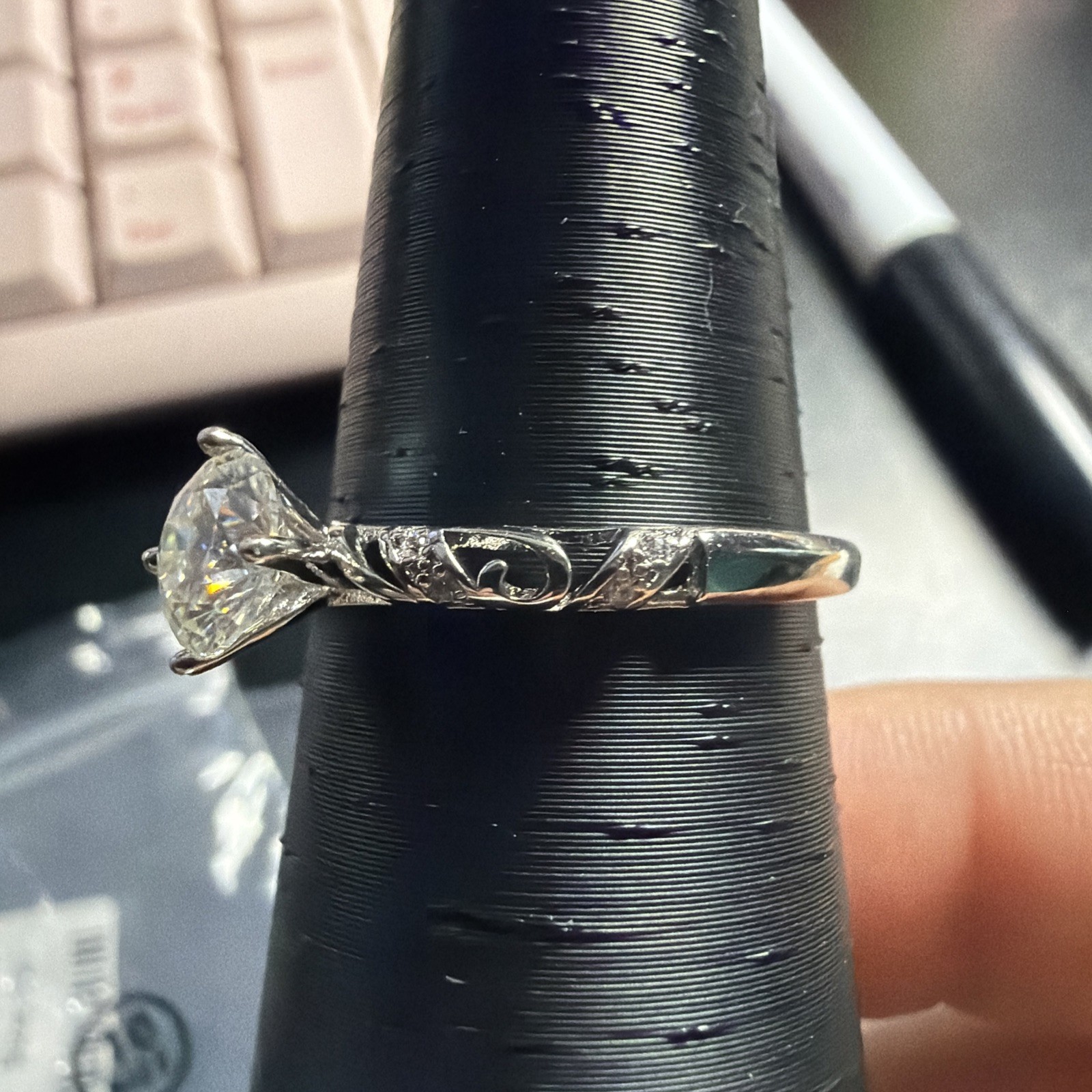 moissanite ring size 10 with papers – Fast Shipping!