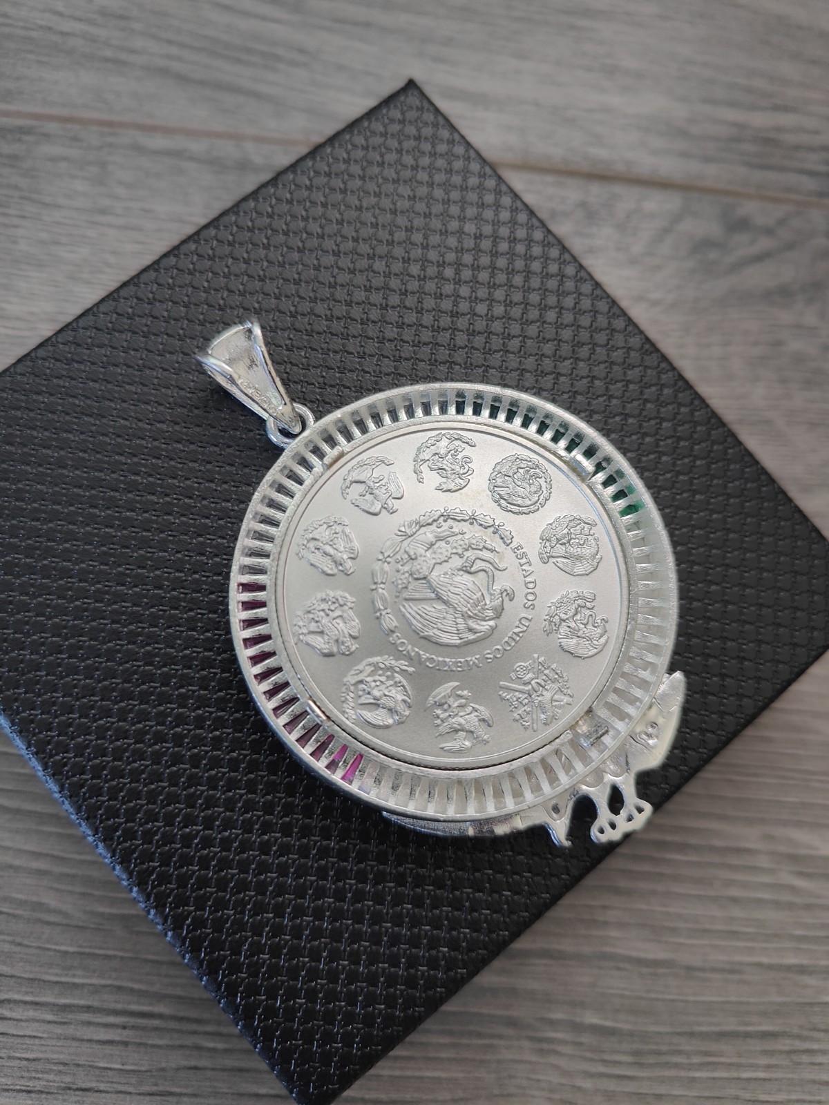 Bisel de Plata 9.25 de Aguila Mexicana Bisel Real Silver 925.