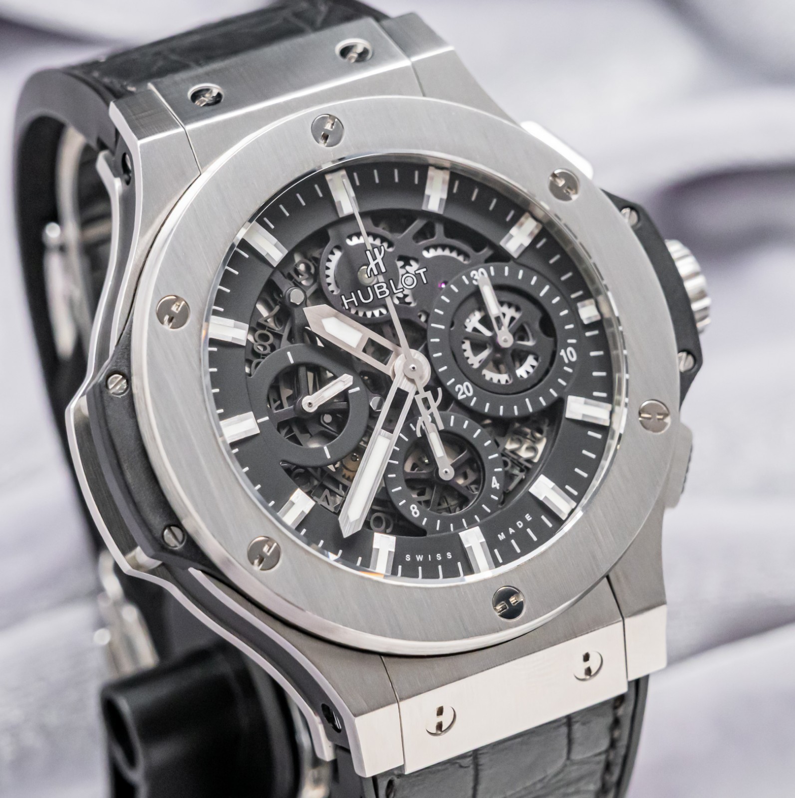 Hublot Aero Bang Big Bang 44 Steel $17K MSRP Papers SERVICED 311.SX.1170.GR