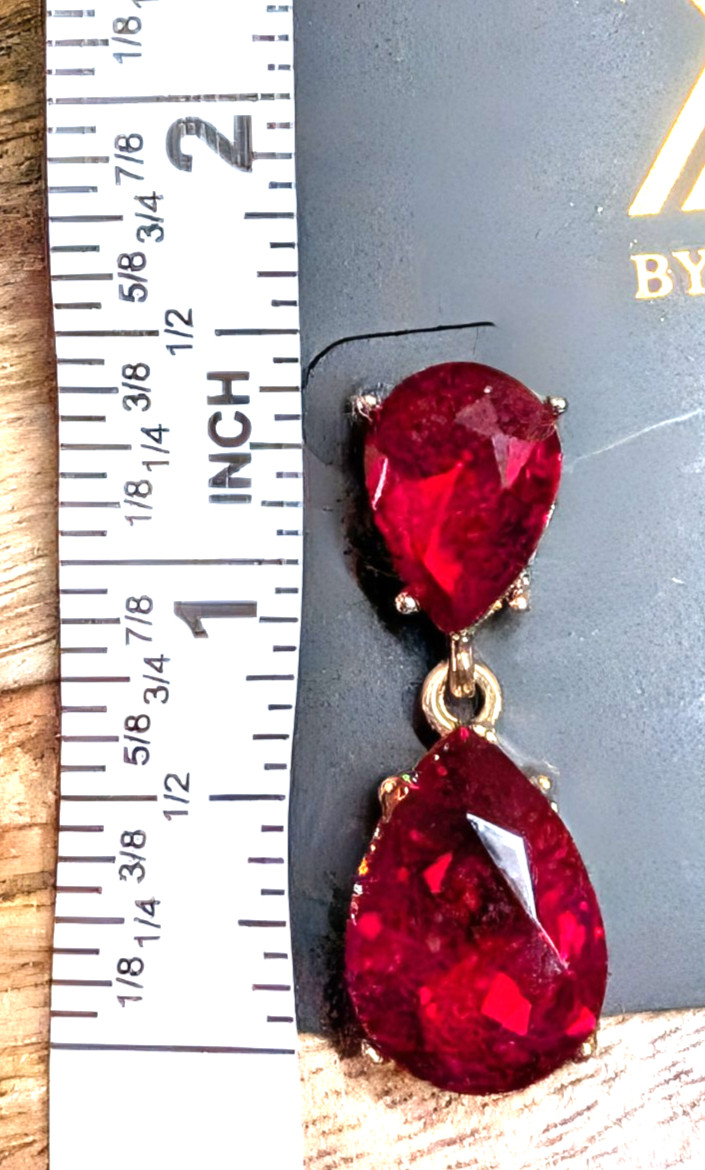 NEW Z By Zaxie Gold Tone Dazzling Red Glass Stone Dangle/Drop Earrings 1.5″