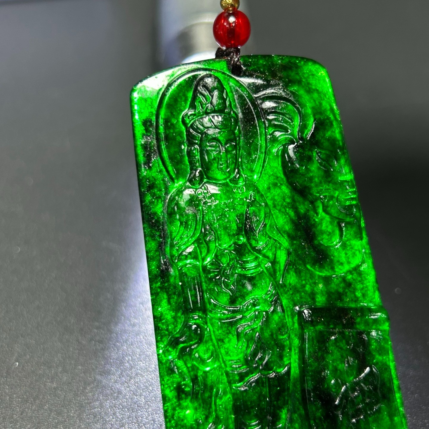 Natural ice green Burmese Jade Jadeite Carved Kwan-yin lucky Pendant&Necklaces