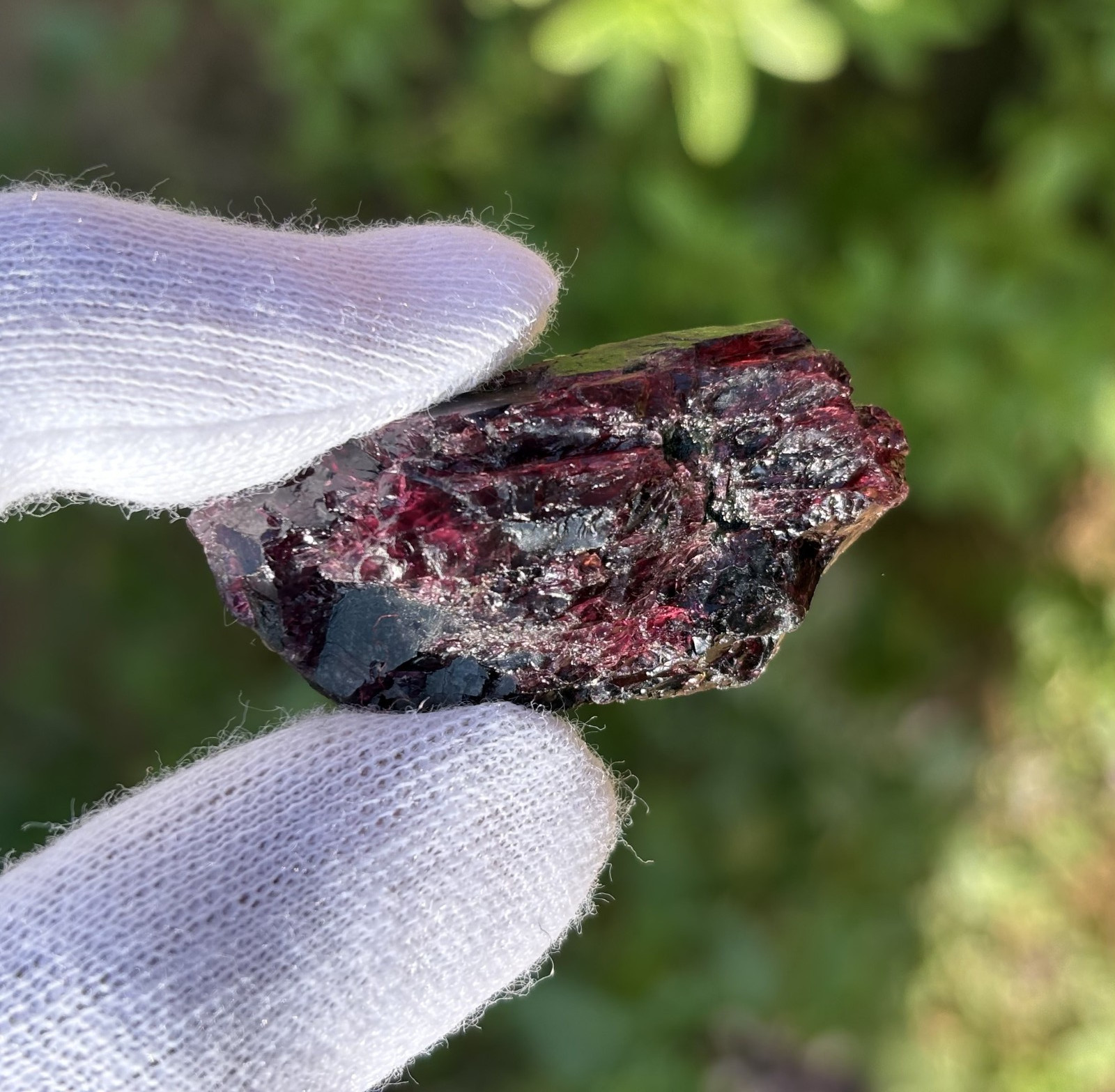 Natural 105 Ct Red Garnet Rough Jewellery Making Healing Crystal Raw Gemstone
