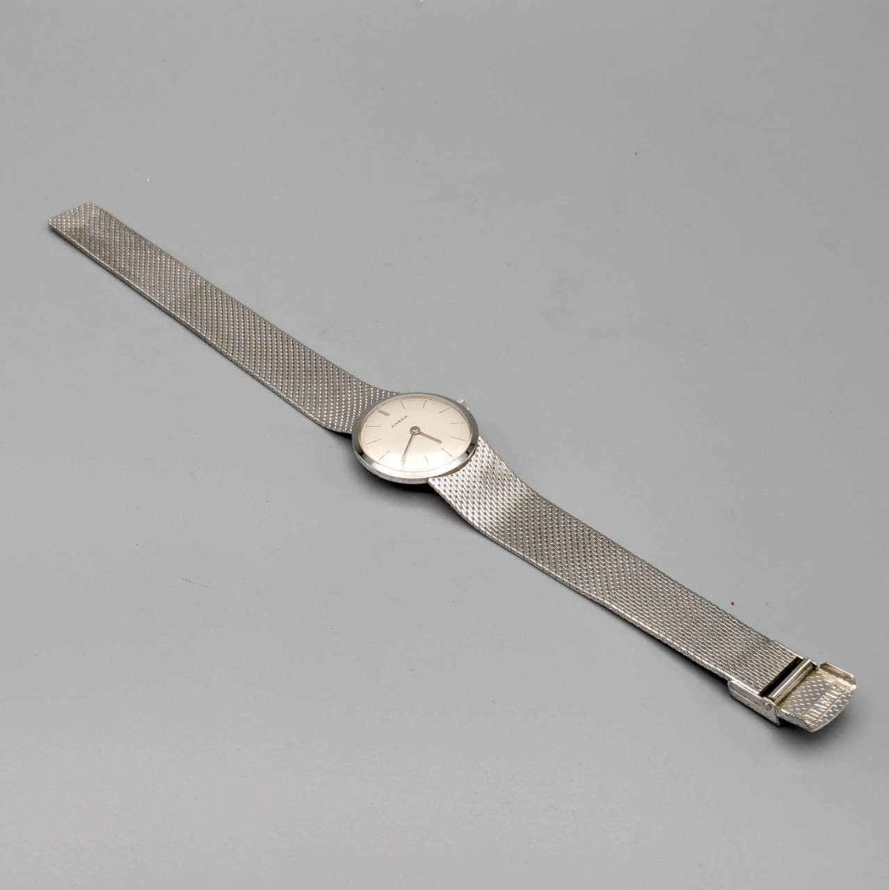 [Very Good] JUVENIA Swiss 17 Jewels Manual Wind Ladies Watch c.1970s Mesh