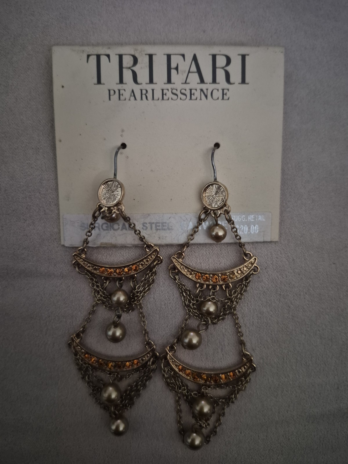 Trifari Pearlessence Gold Tone Chandelier Dangle Hook Earrings Pearl Rhinestone