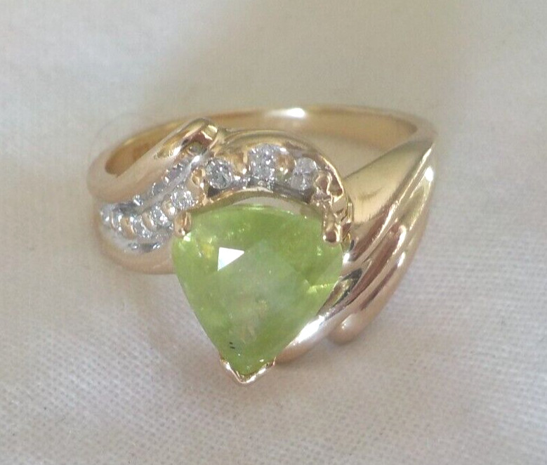 Solid 14K Yellow Gold Lime Green Sphene Diamond Ring – 4.70 gms, Sz6.75, 2.56 ct