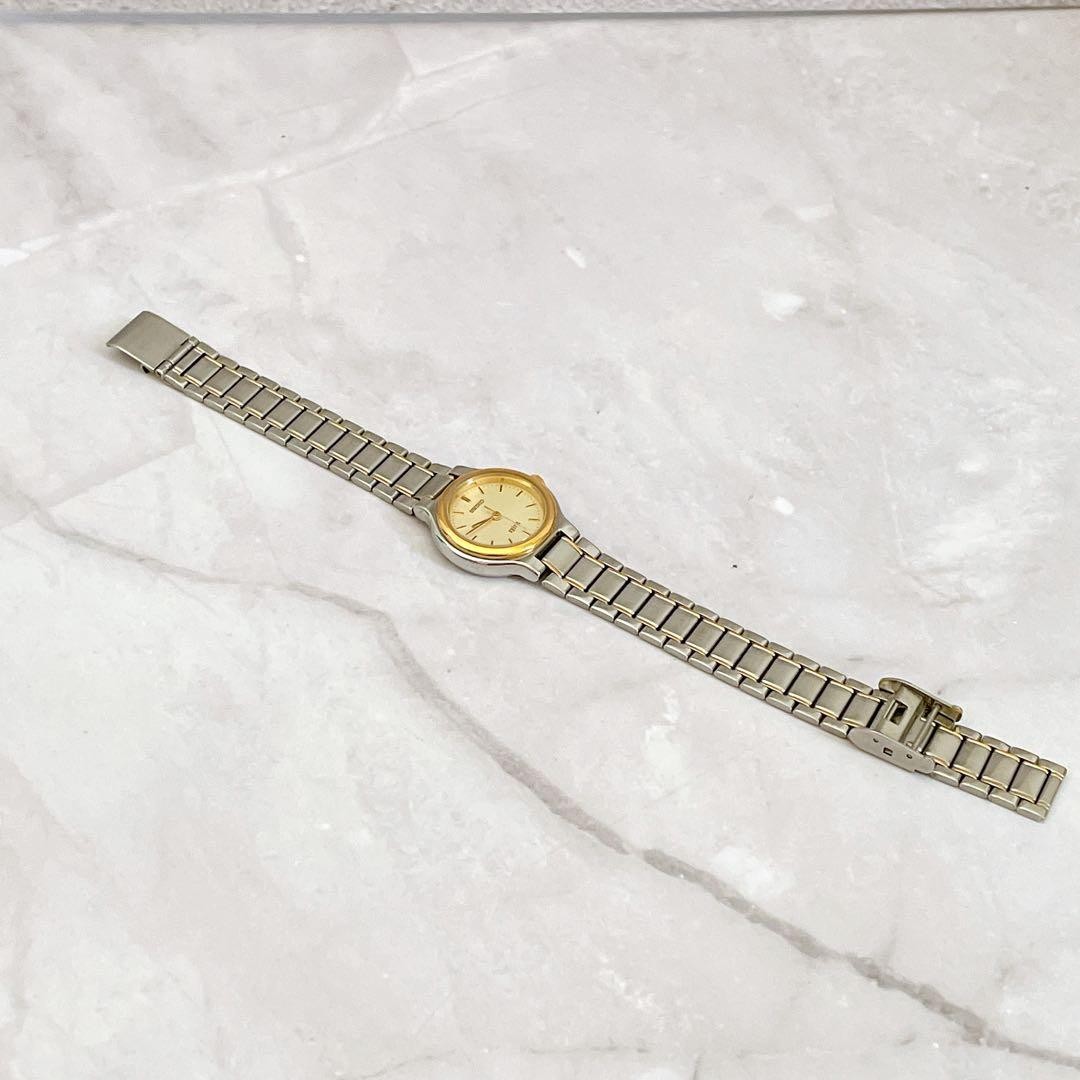 New battery included. SEIKO Spirit women’s gold and white combination watch.
