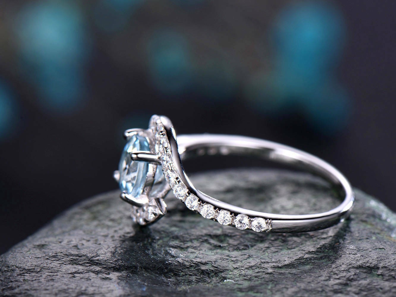 2Ct Round Cut Simulated Aquamarine Women’s Lovely Ring In 14K White Gold Plated