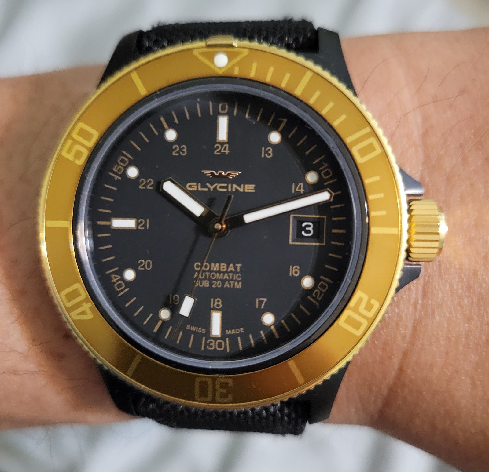 Glycine ” Golden Eye ” GL0093 42mm Automatik Men’s Watch – Black
