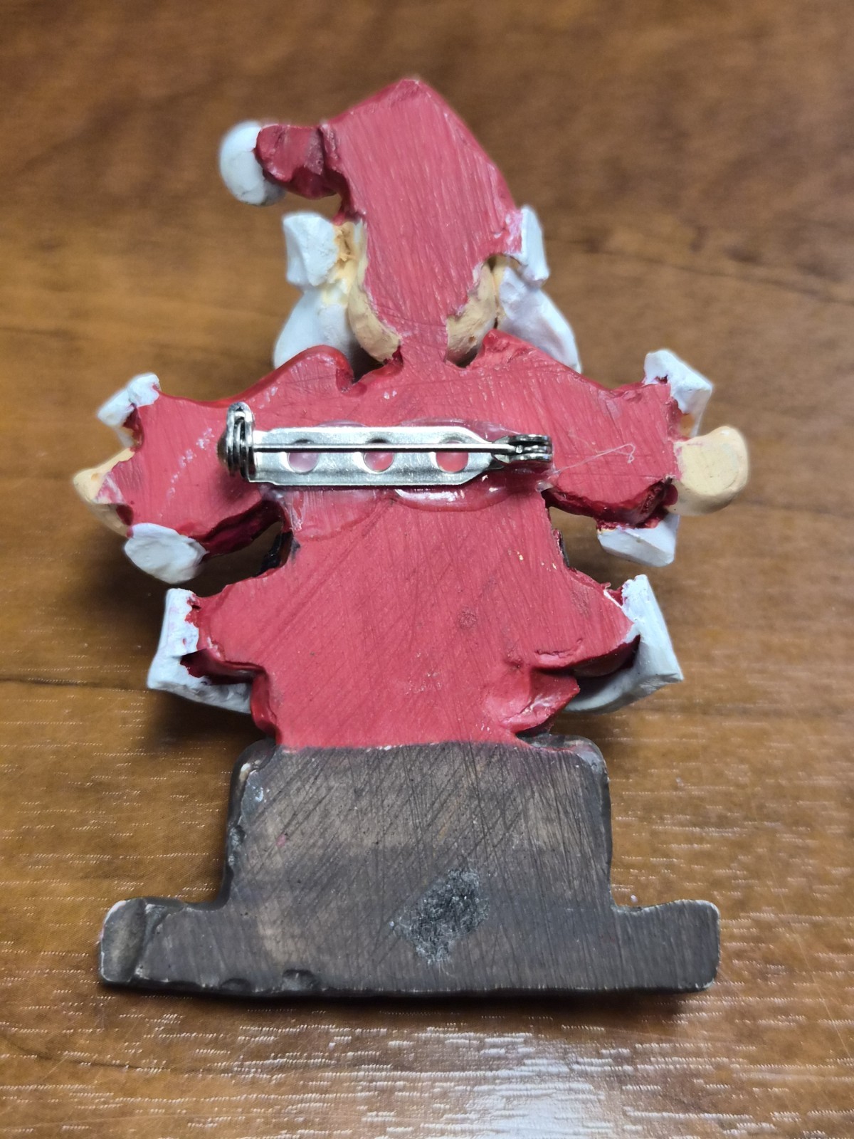 Estate Decorative Christmas Clay-Art Style Resin Santa Clause Pin / Brooch