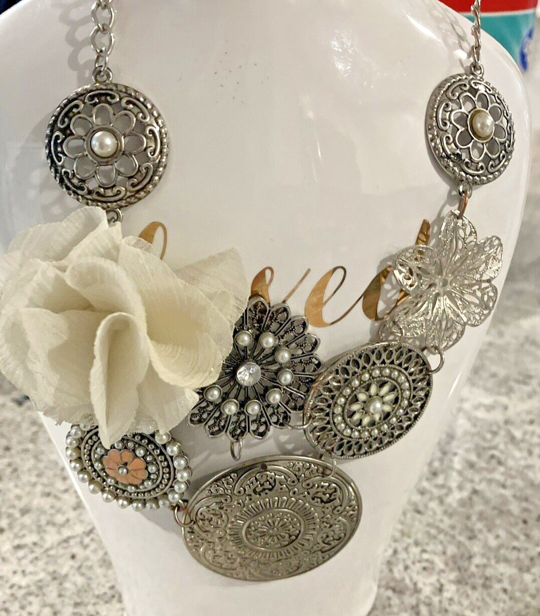 Vintage Costume Necklace Ivory Fabric Flower Silver Colored Pendants Jewelry