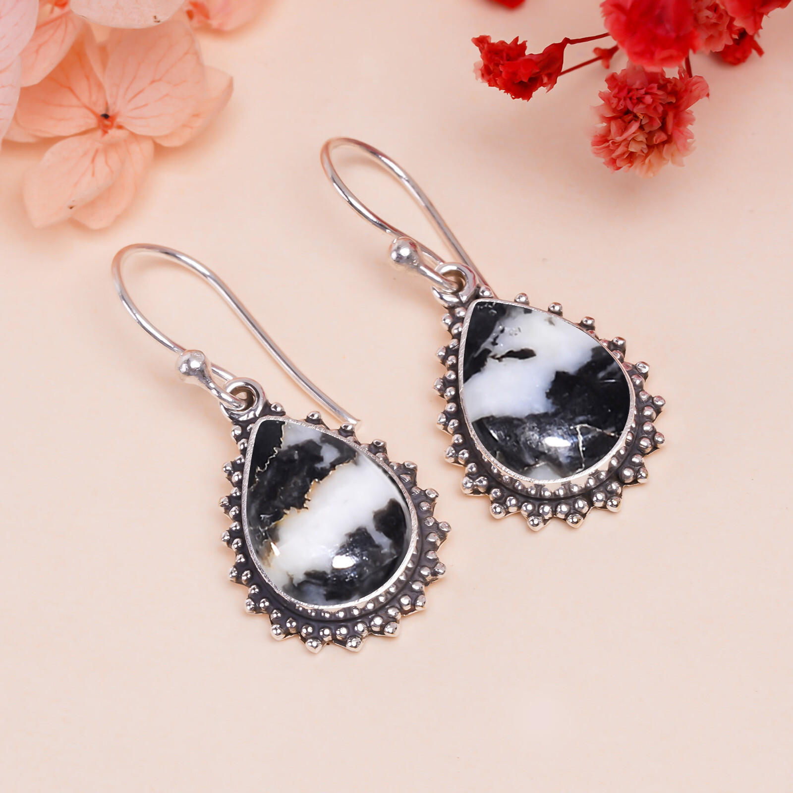 White Buffalo Turquoise Gemstone Earring 925 Sterling Silver Handmade Jewelry.