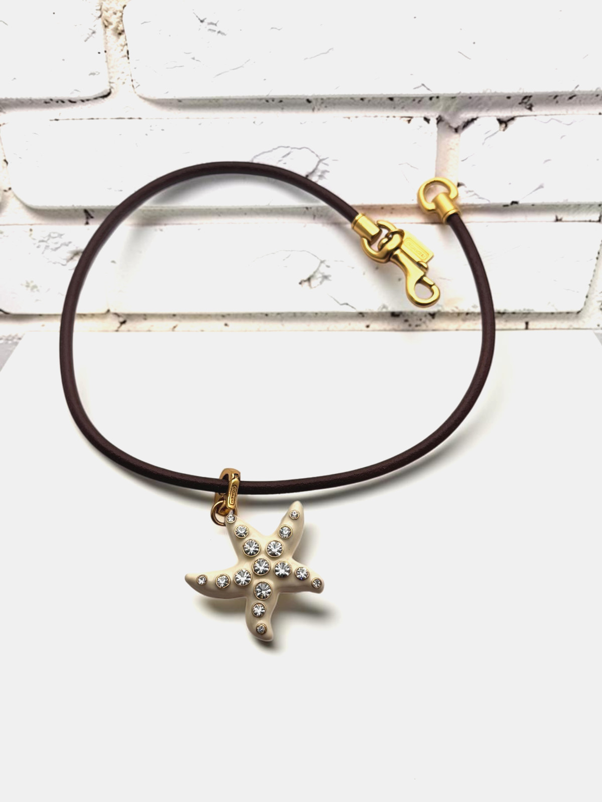 Coach Vintage Enamel White Rhinestone Starfish Charm Leather Short Necklace Y2K