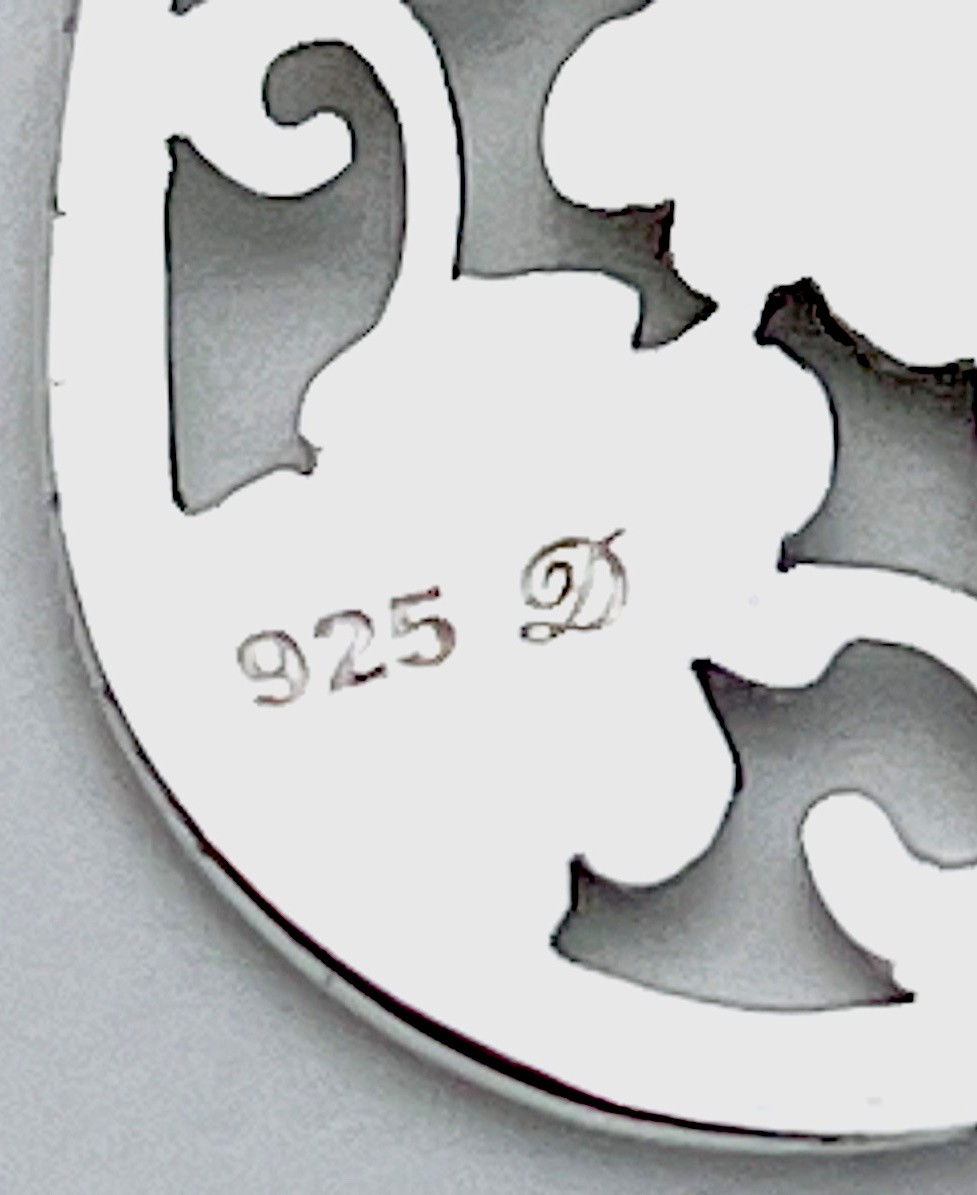 Sterling Silver 925 4.1 Gram Cutout Flowers 18” Necklace
