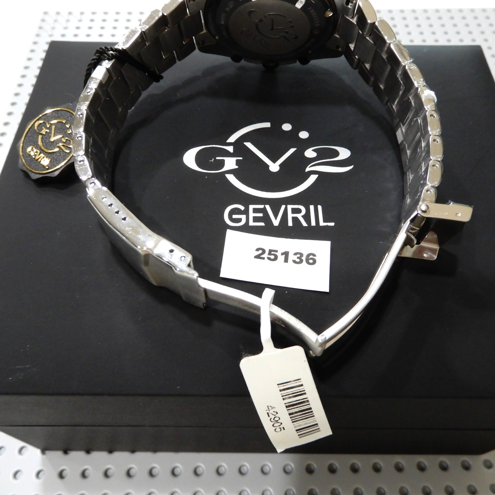 New In Box! WILL NOT LAST! GV2 Men’s FRECCIA CHRONOGRAPH-Swiss Quartz-Black Dial