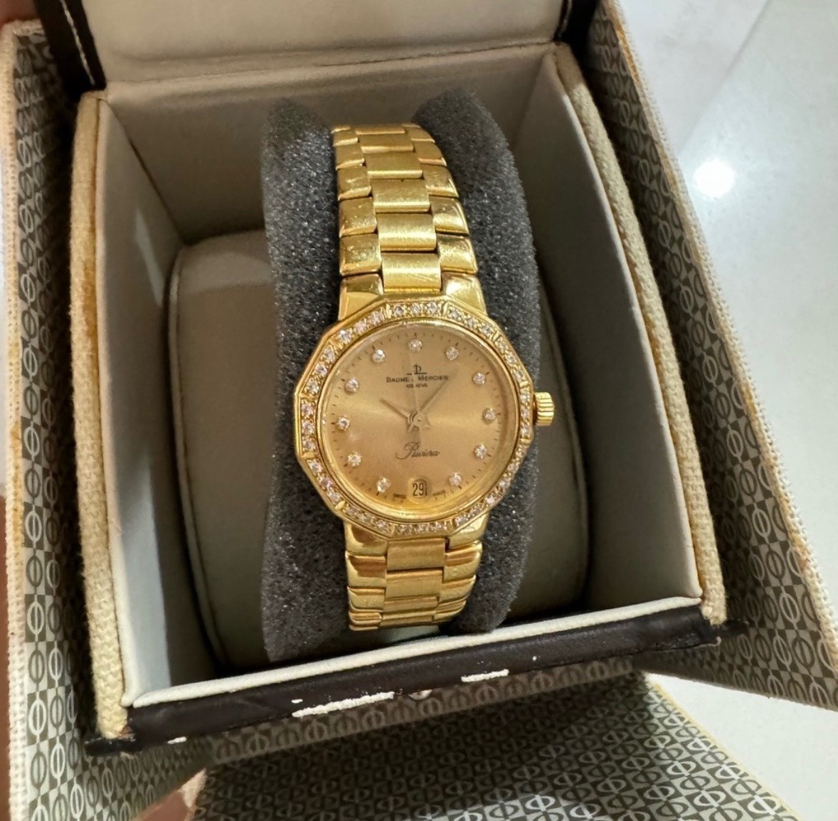 18k Gold and Diamond Baume Mercier Watch Bezel for Parts