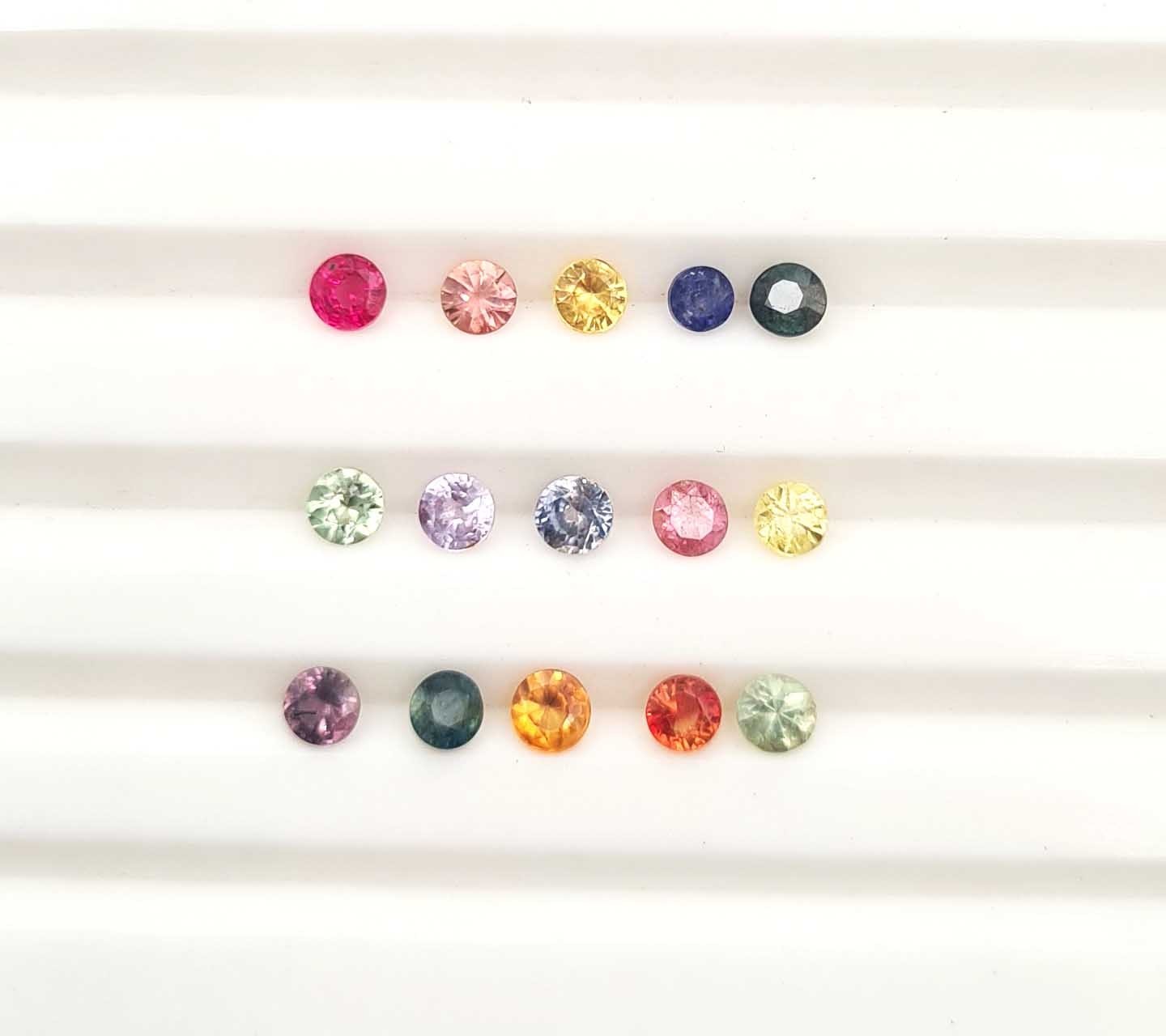 Natural Multi Sapphire Round Cut Loose Gemstone Lot 25 Pcs 3 MM 3 CT