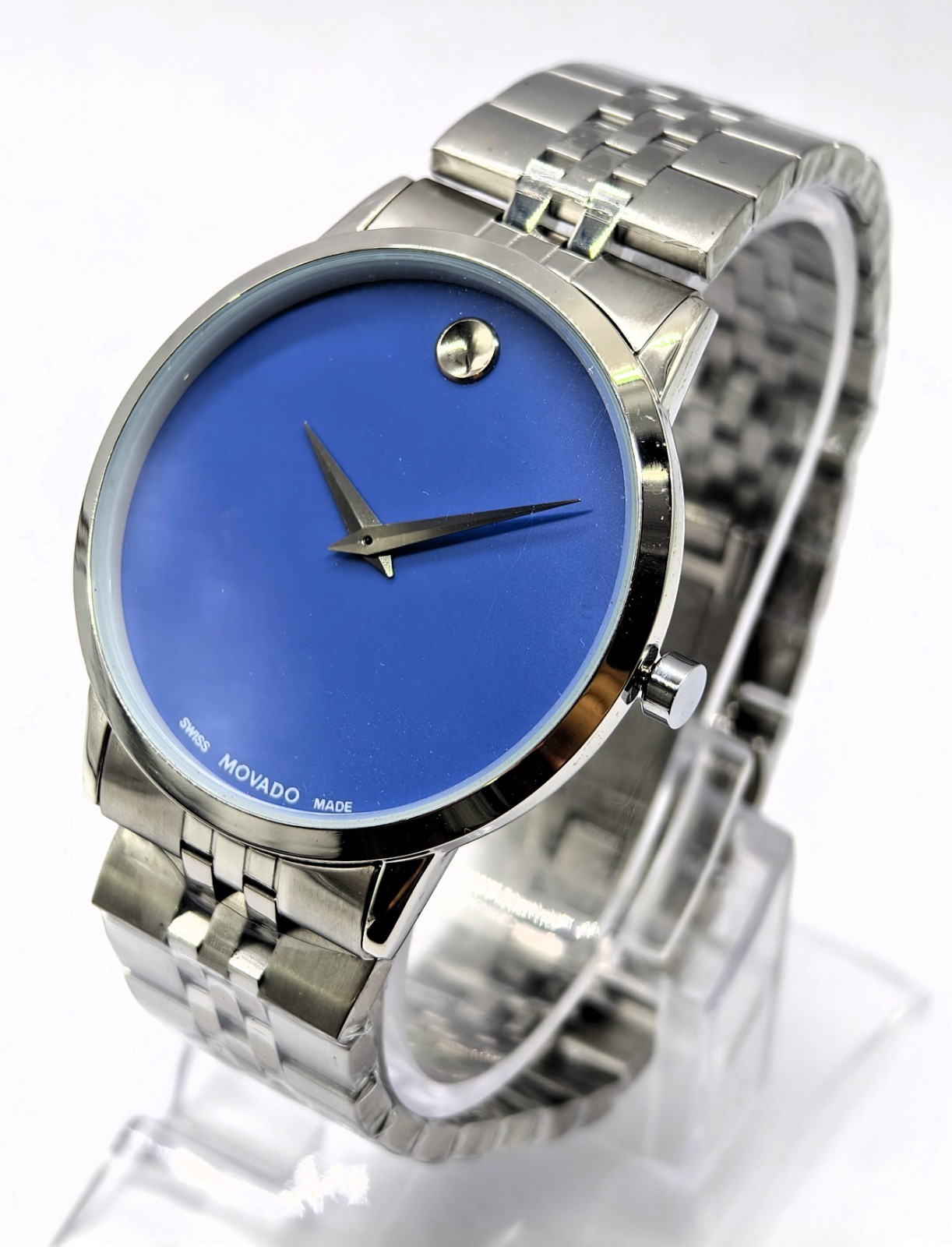 Amazing Movado Museum Classic Analog Quartz Men’s Wrist Watch
