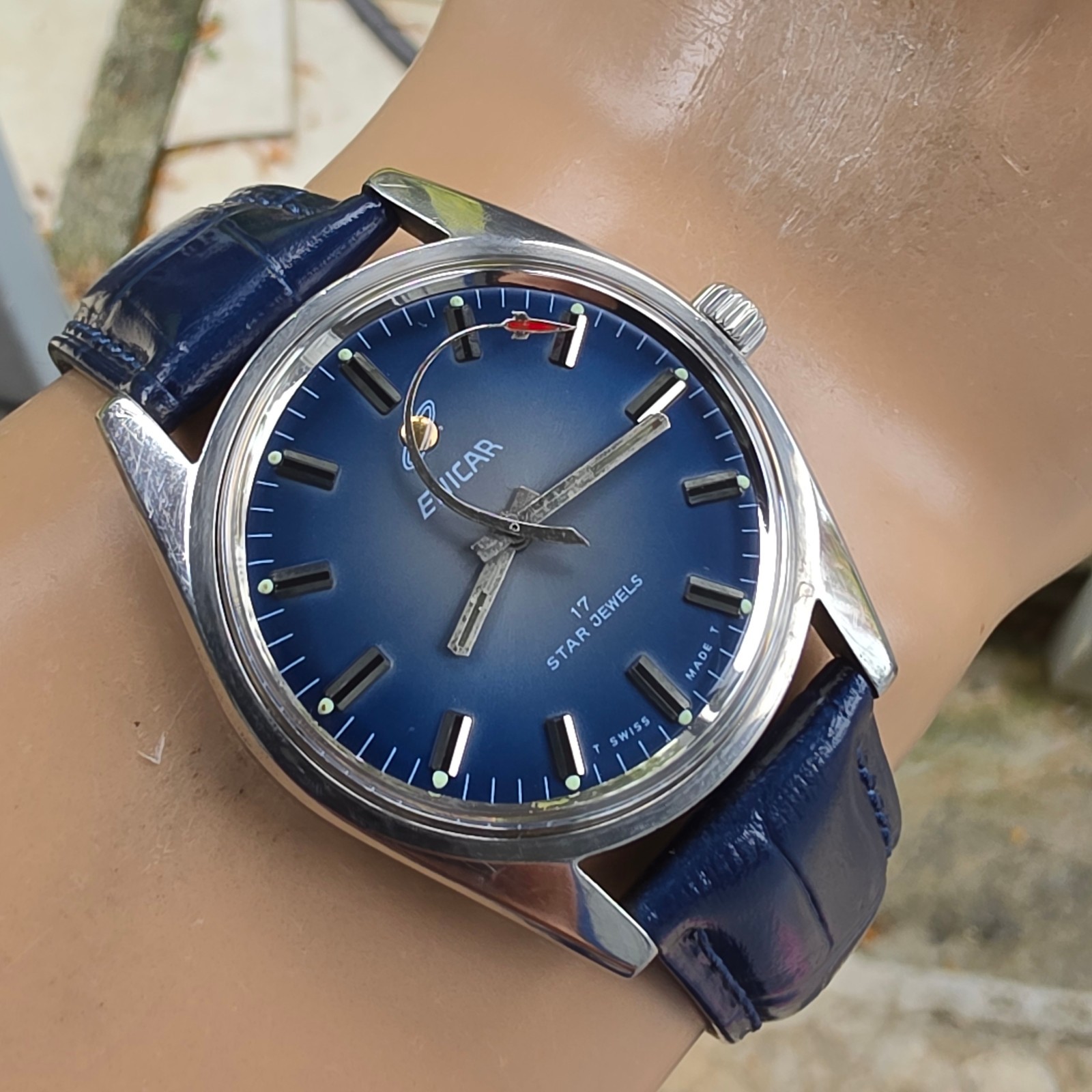 Vintage ENICAR men’s manual wind watch Rocket second hand swiss 1970s