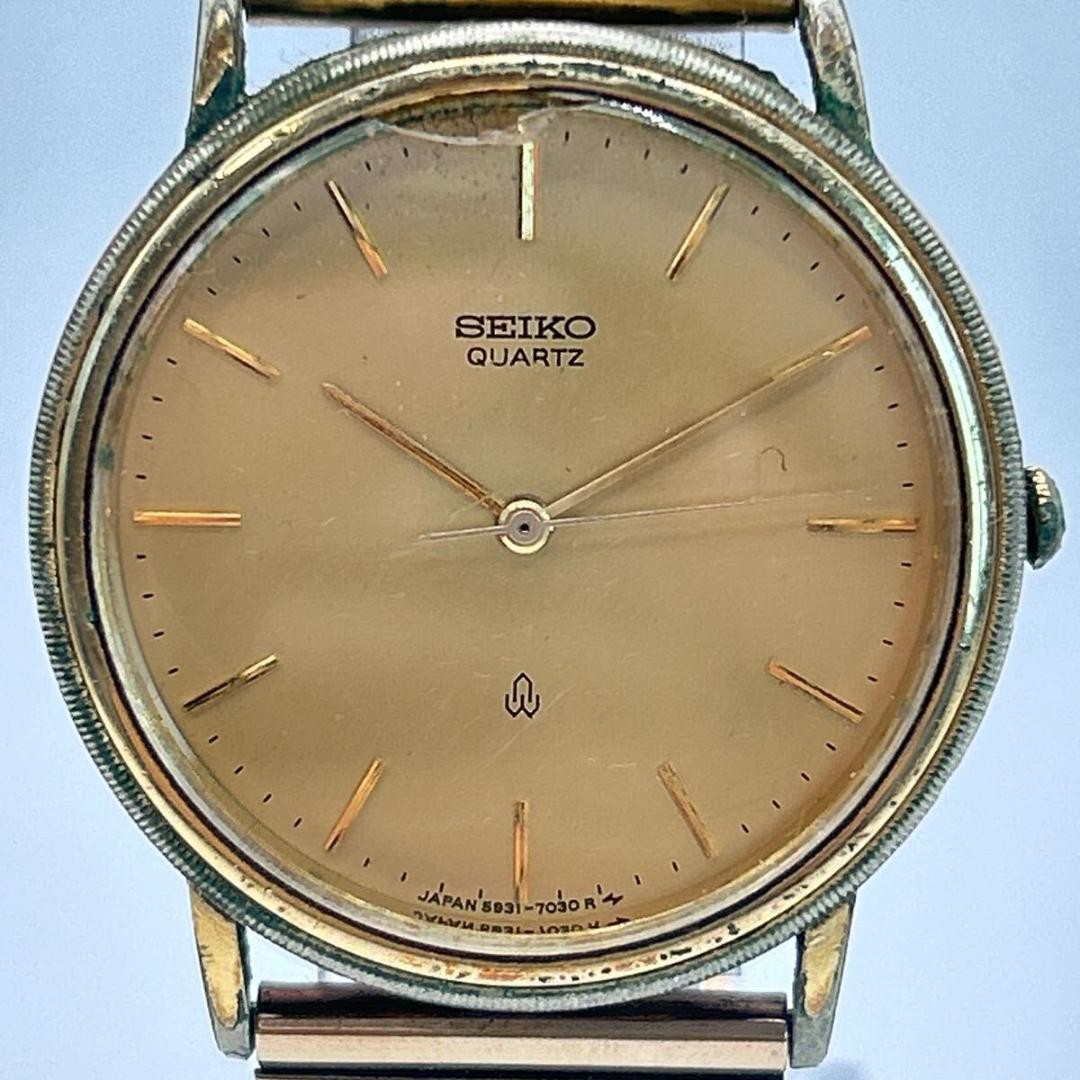 New battery, fully functional. SEIKO gold dial quartz vintage retro watch.