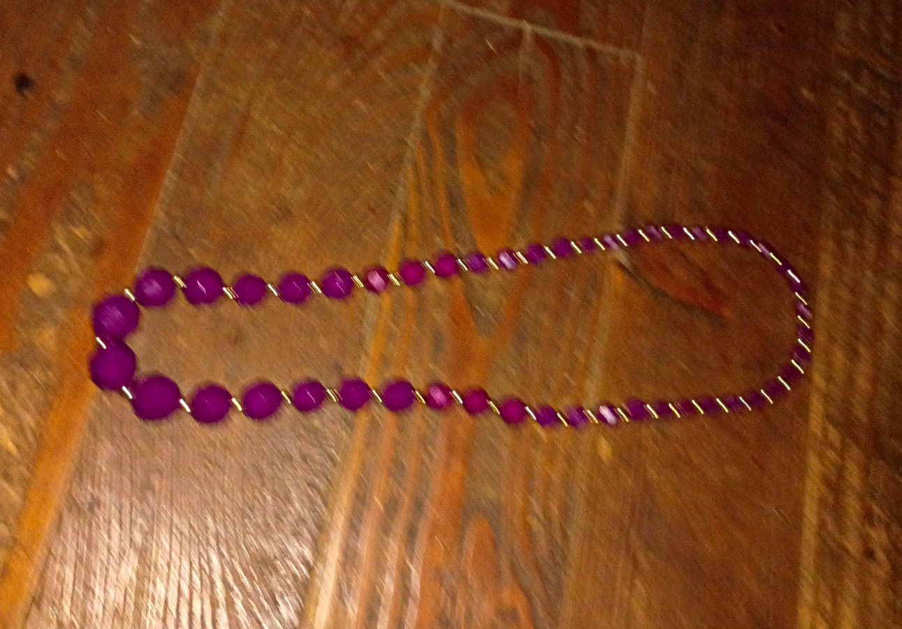 Purple Plastic Beaded Necklace, Ball/Bead Chain Style, No Main/Secondary Stone