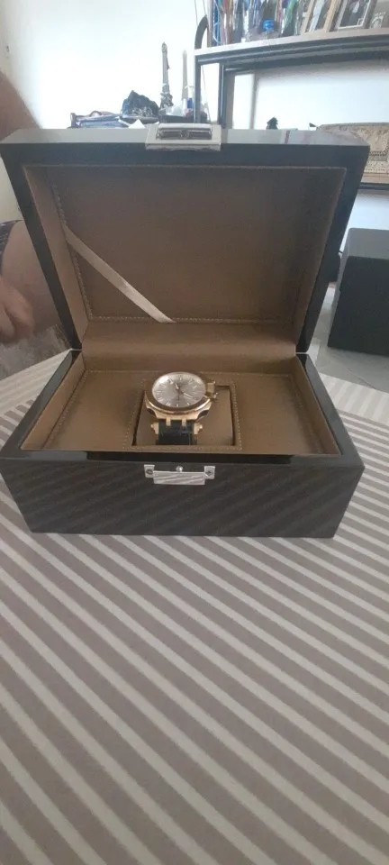 Solid Wood Lacquer Watch Box Storage Case High-End Display Gift Packaging